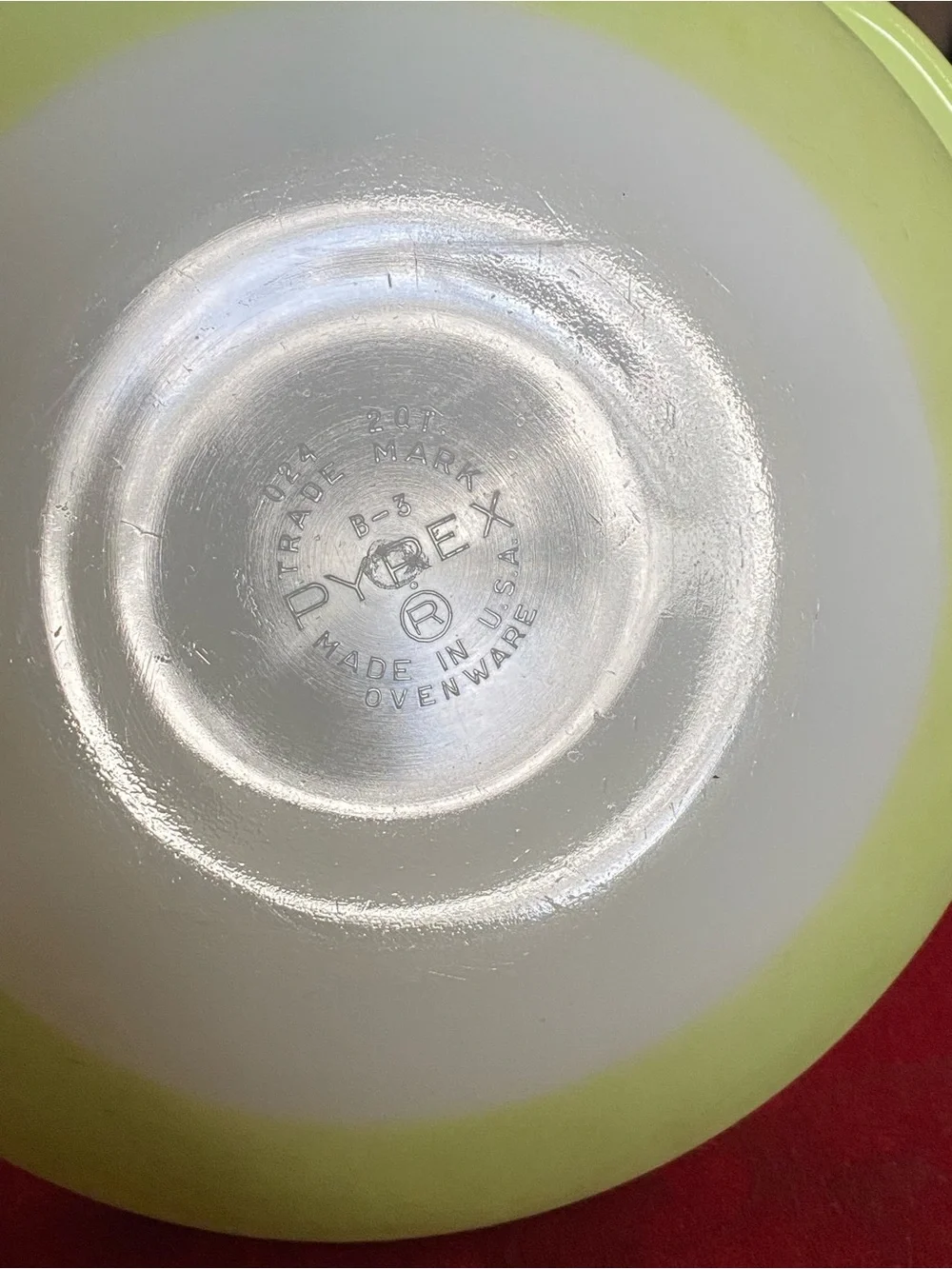 Vintage Pyrex 2QT 024 Lime Green Round Casserole Dish Mixing Bowl